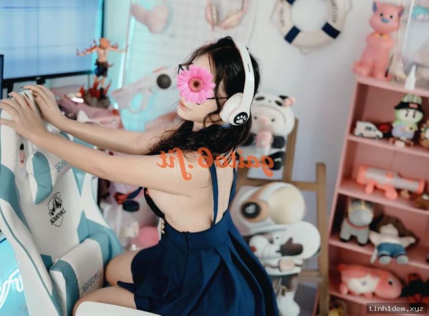 Xuân Mai – gái gọi Quận 2