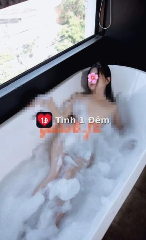 Khánh Huyền – ảnh