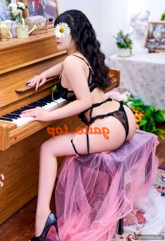 Khánh Linh Thiếu – Mặt xinh, chiều mọi yêu cầu – Triển ngay – Mê Linh, Hà Nội – ảnh 9
