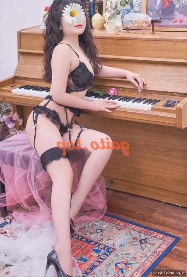 Khánh Linh Thiếu – Mặt xinh, chiều mọi yêu cầu – Triển ngay – Mê Linh, Hà Nội – ảnh 5