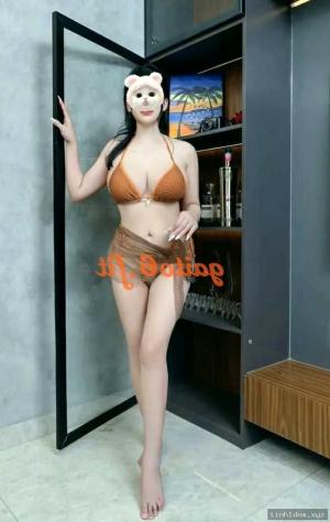 Ngọc Bích Người – ảnh