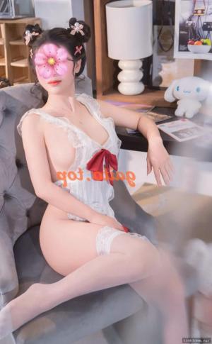 Nhã Phương – ảnh