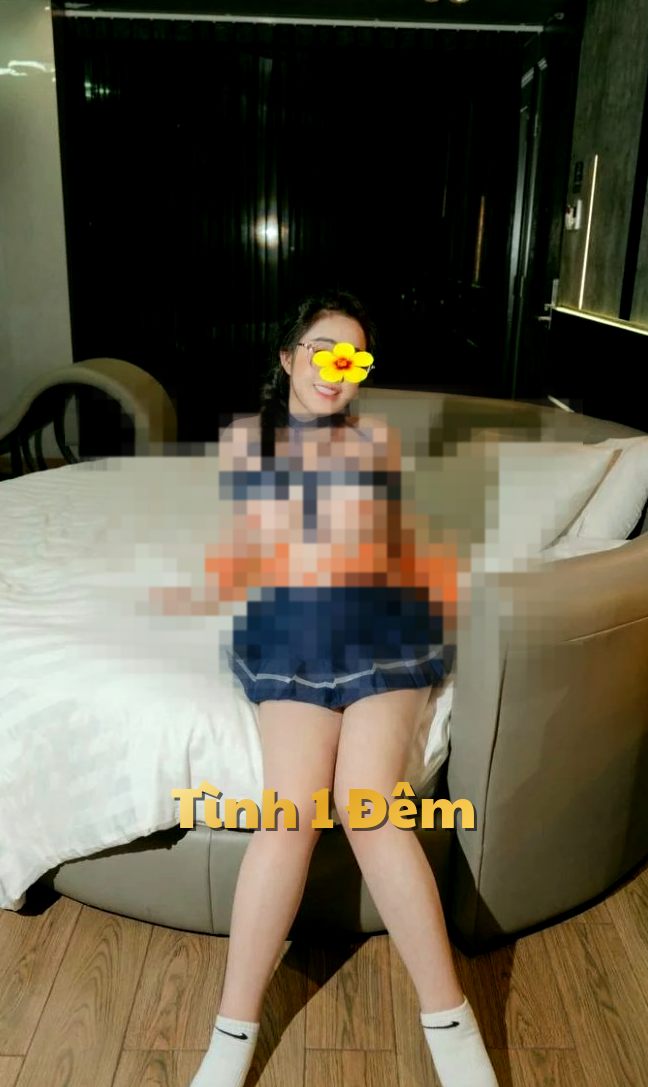 Tường Hương – Vú to, chiều khách – Triển ngay – Quận 8, Sài Gòn – ảnh 5