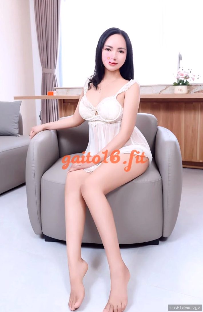 Hương Giang – gái gọi Dĩ An