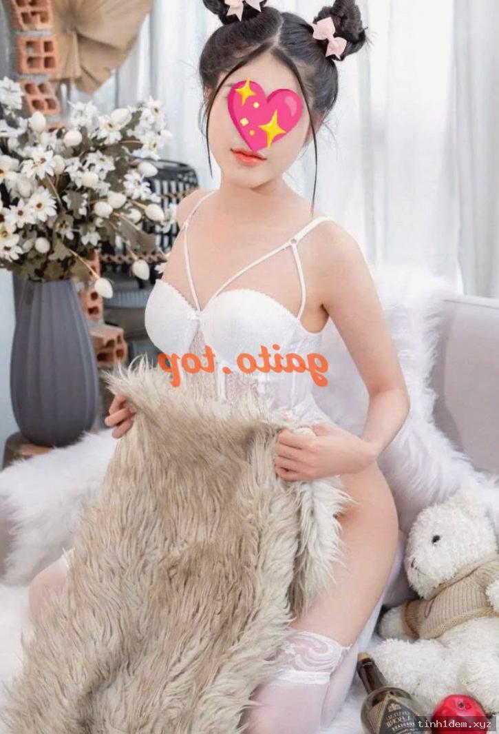 Minh Châu 2004 – Mặt xinh, chiều khách – Lên kèo ngay – Quận 12, Sài Gòn – ảnh 8