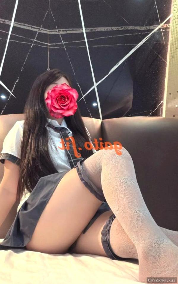 Khánh Ngân 2003 – Vú to, chiều khách – Triển ngay – Quận 10, Sài Gòn – ảnh 13