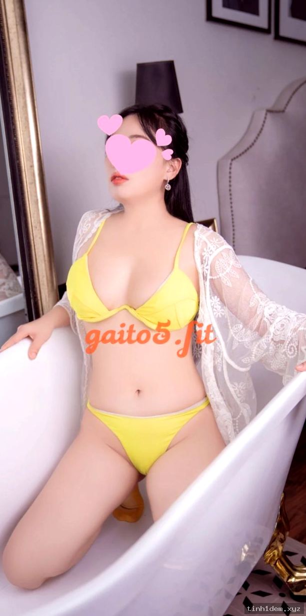 Tú Sương – Nóng bỏng, chiều khách – Lên kèo luôn – Quận 8, Sài Gòn – ảnh 17
