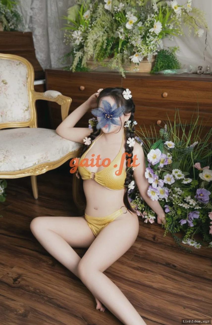 Nhã Kỳ 2006 – Ngực đẹp, chiều khách – Hú ngay – Nha Trang, Khánh Hòa – ảnh 6