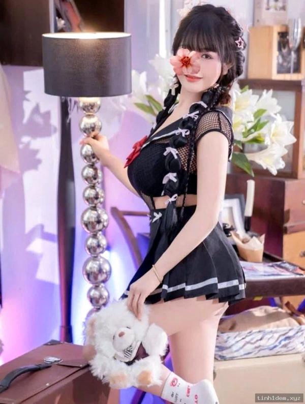 Trà My 2002 – Vú to, không vội vàng – Gọi liền – Quận 10, Sài Gòn – ảnh 10